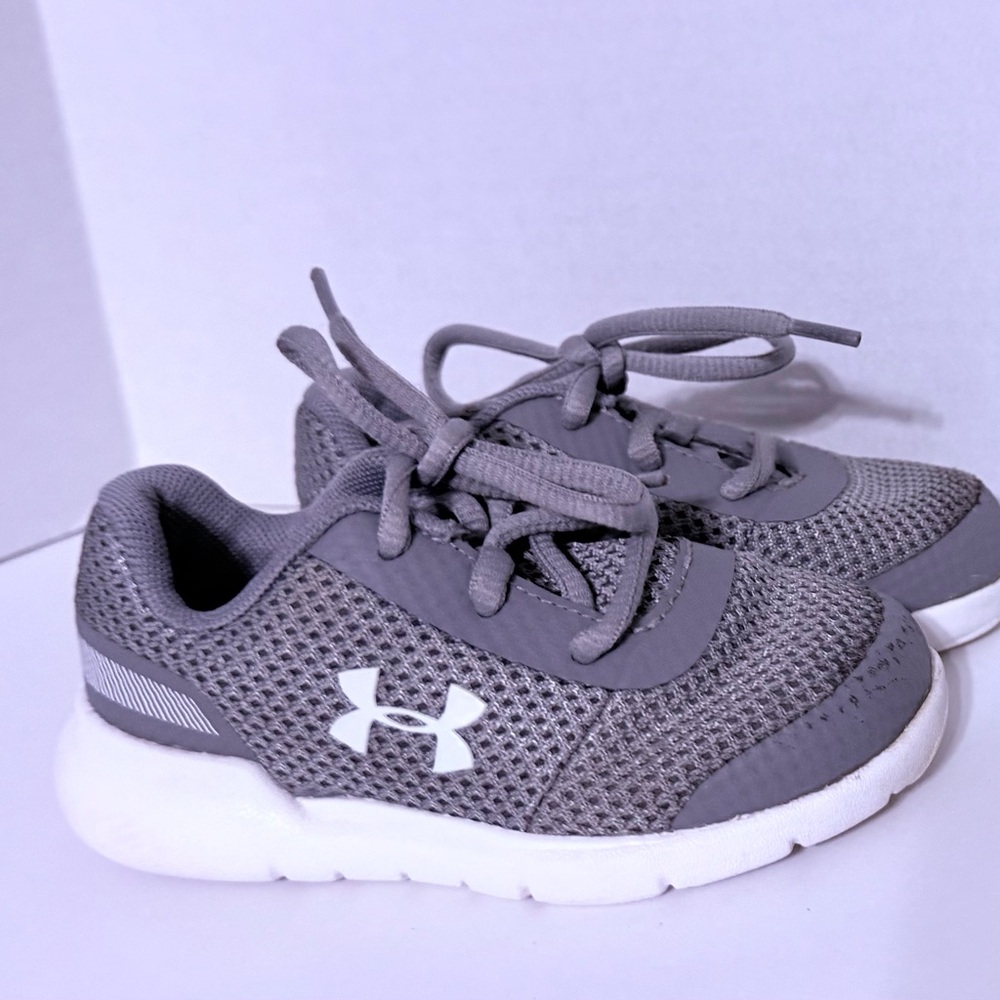 Under Armour Kids Gray Mesh Lace-Up Sneakers with White Sole